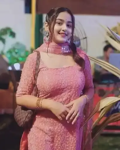 Call Girls Pratapgarh Cash On Delivery